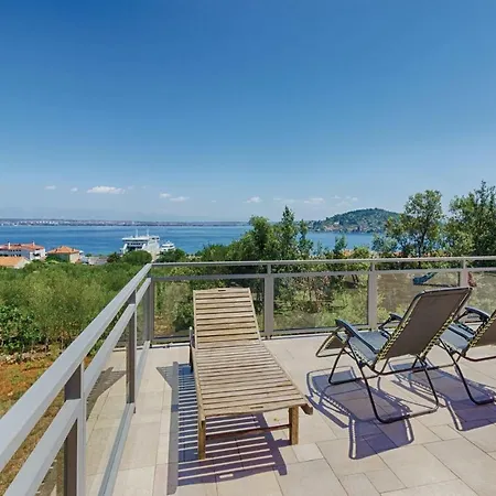 Three-bedroom Holiday In Vakantiehuis *